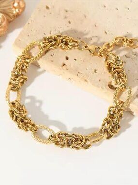Textured Gold Braided Link Bracelet